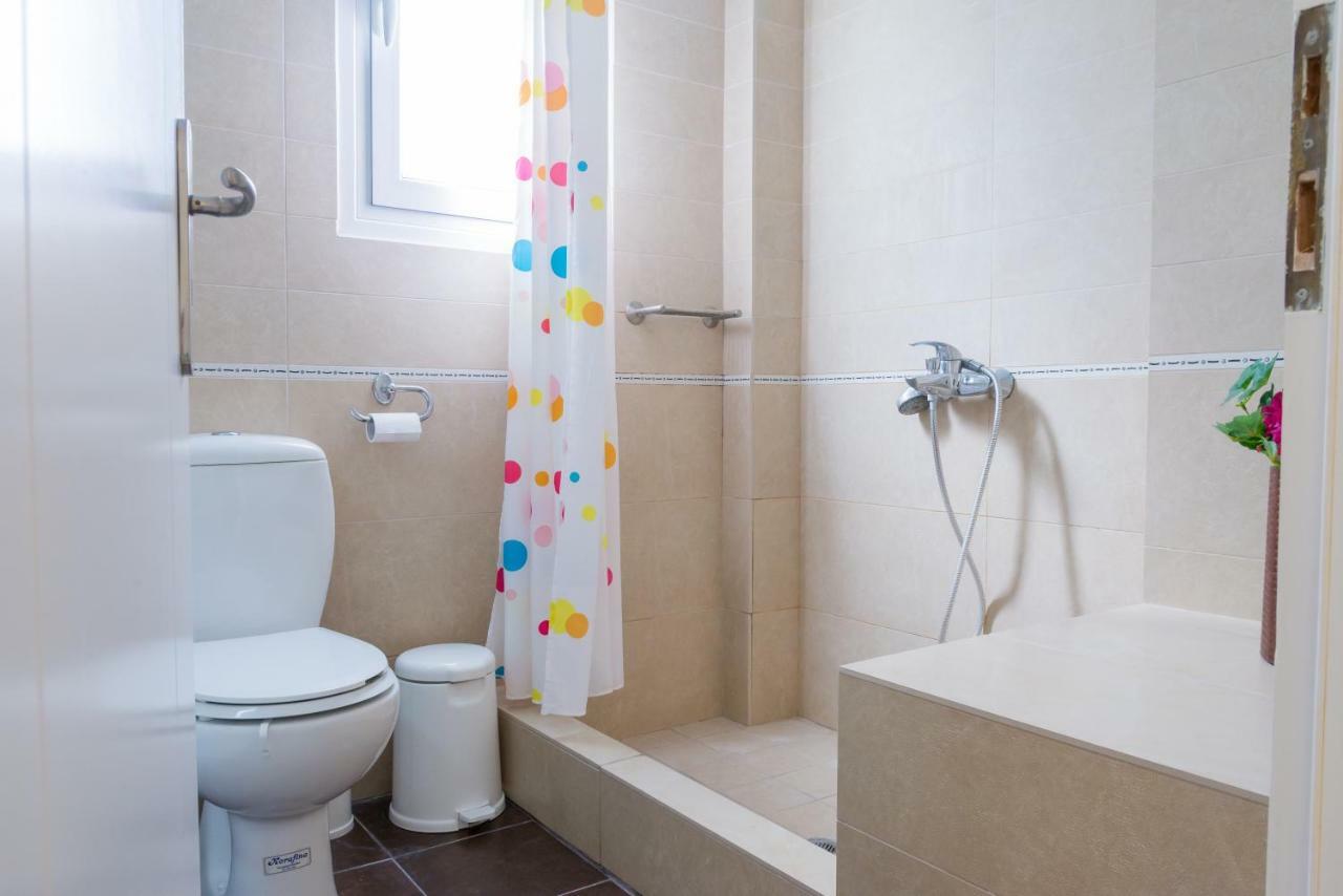 Rania Apartments Helmata Bagian luar foto