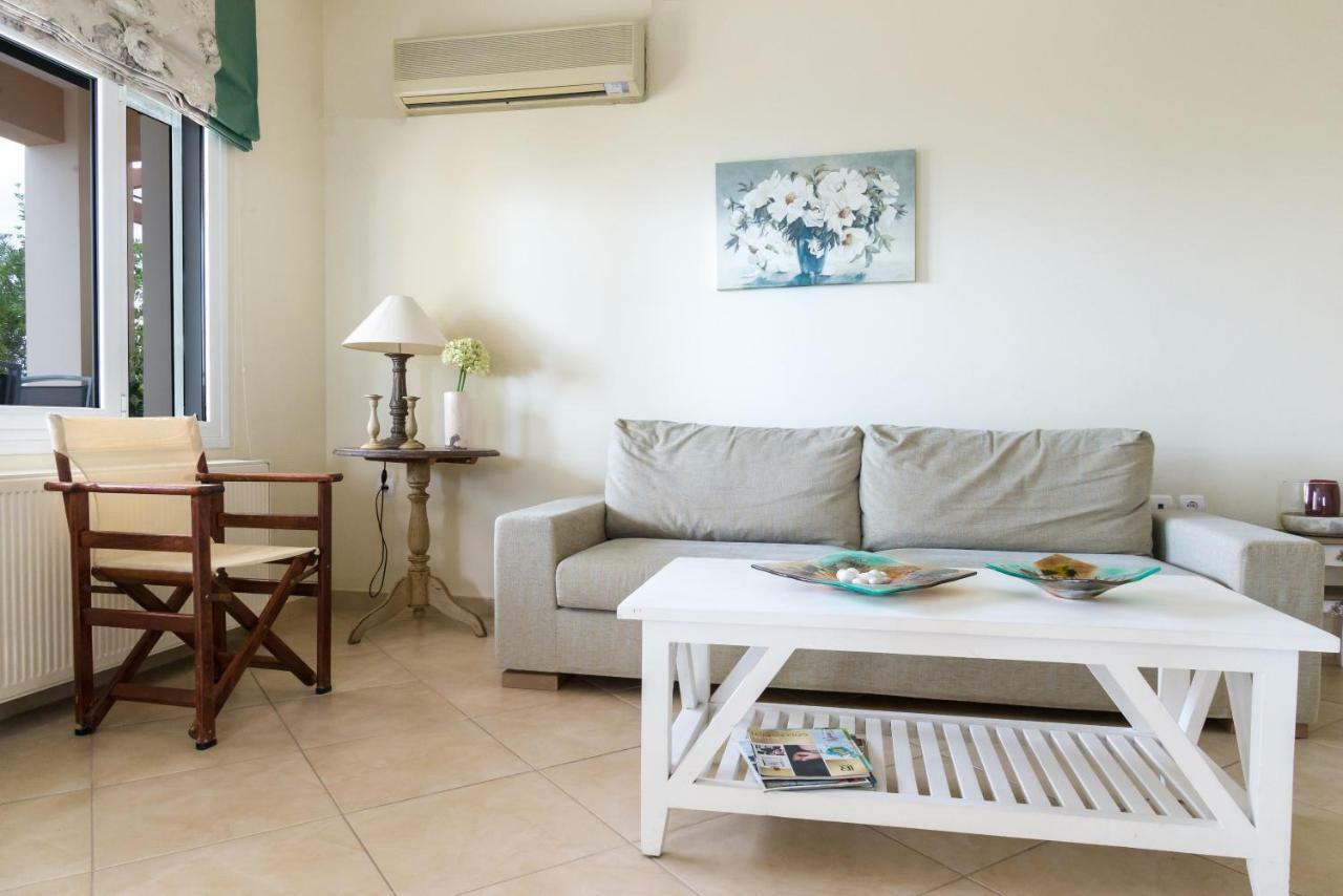 Rania Apartments Helmata Bagian luar foto