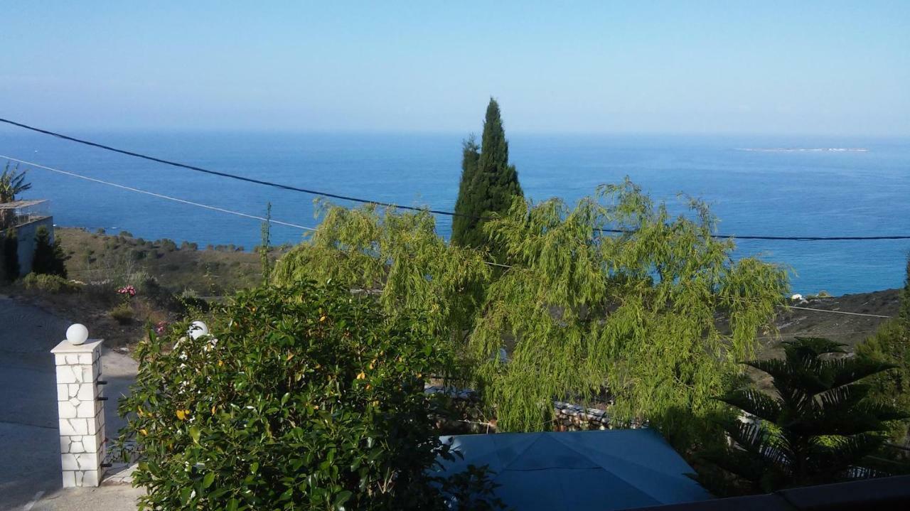 Rania Apartments Helmata Bagian luar foto